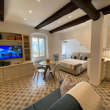 Suite 5 Stelle Nel Borgo Di Celle Ligure Eksteriør billede